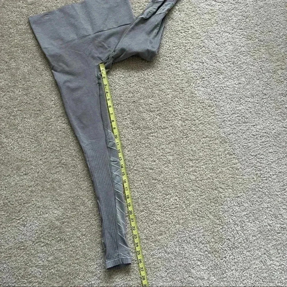 BLANQI Pale Gray Laser Cut High Rise Maternity Leggings Sz Small - Picture 11 of 13